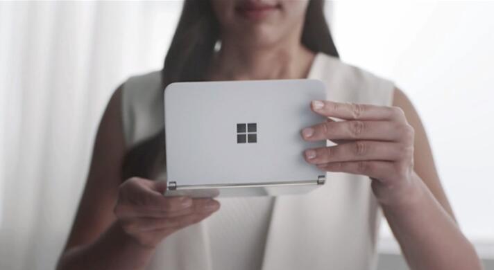 <b>微软正在招聘 16 名工程师，加快完成 Surface Duo 安卓手机开发</b>